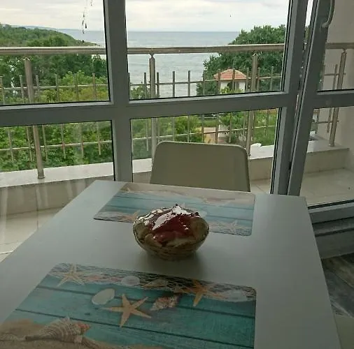 сити бийч вю Апартамент *